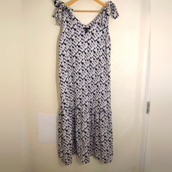 Banana Republic Tie-Shoulder Drop Waist Midi Dress - Picture 2 of 6